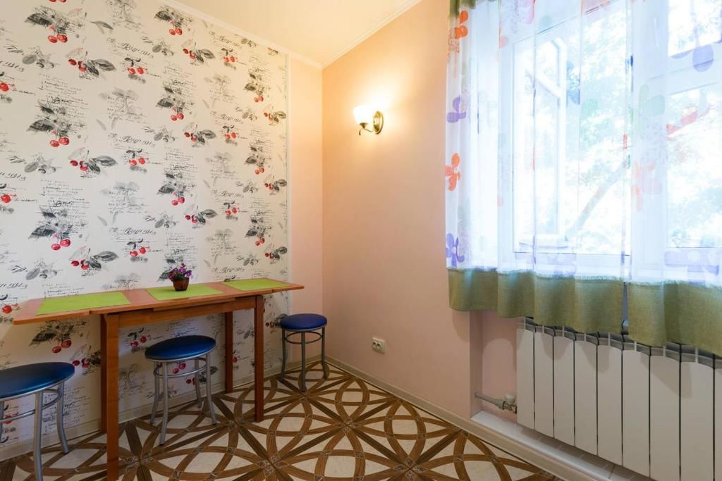 Апартаменты Nadezhda Apartments on Nayrizbay Batira 63 Алматы
